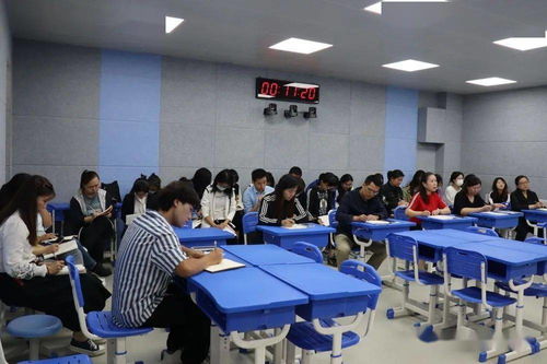 保定市教育局赴保定七中开展“学名师、访名校”活动暨重点工作检查