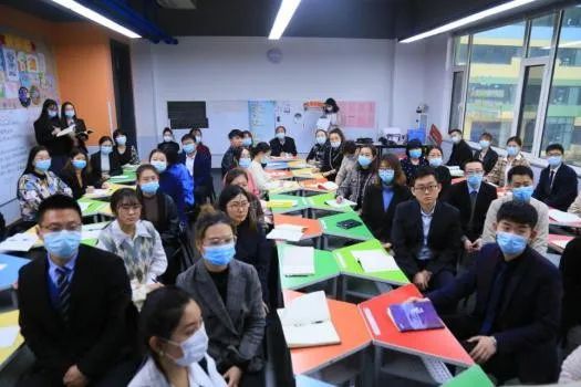 线上教学展艺彩，云端育人显担当——保定市美术中学疫情期间网络教育教学工作简报